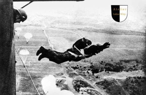 Fallschirm Sprung aus einer Junkers Ju 52